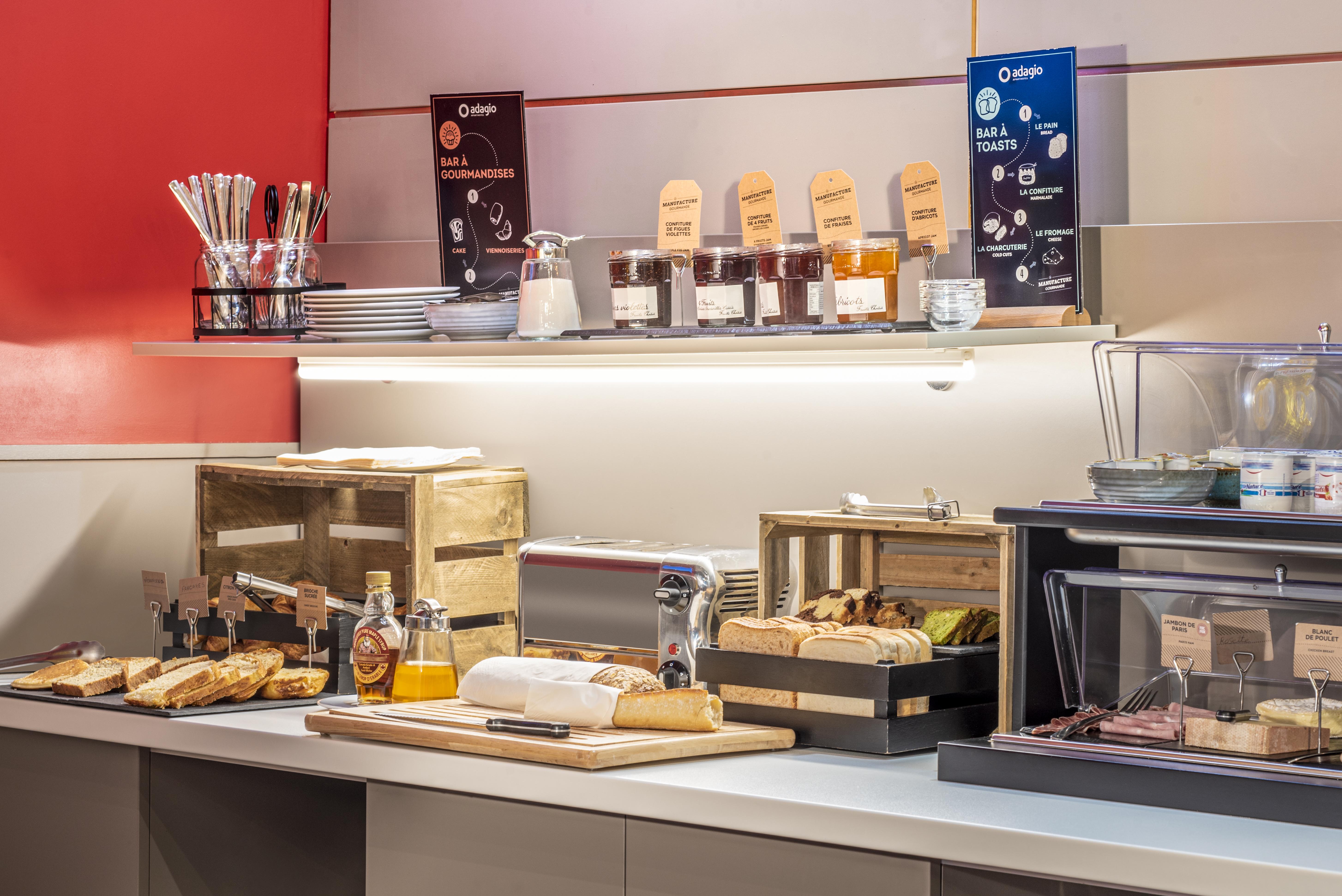 Adagio La Défense Kléber Aparthotel 4*